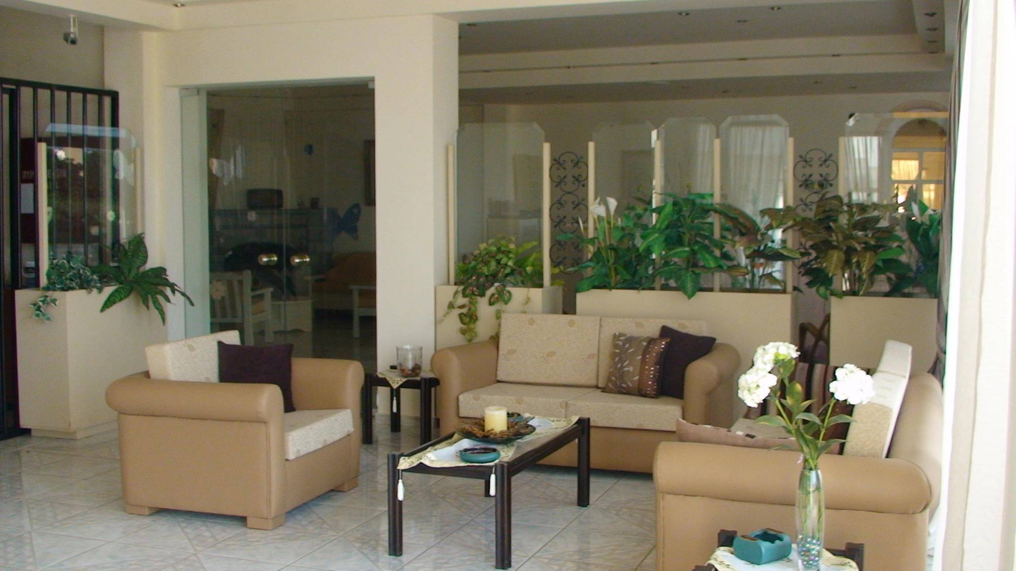 Ambrosia Hotel Mália Exterior foto